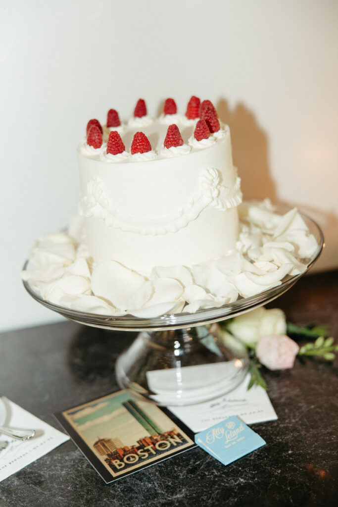 Luxury wedding at Public House on Page Hill- NH wedding venue- White Mountains wedding photographer